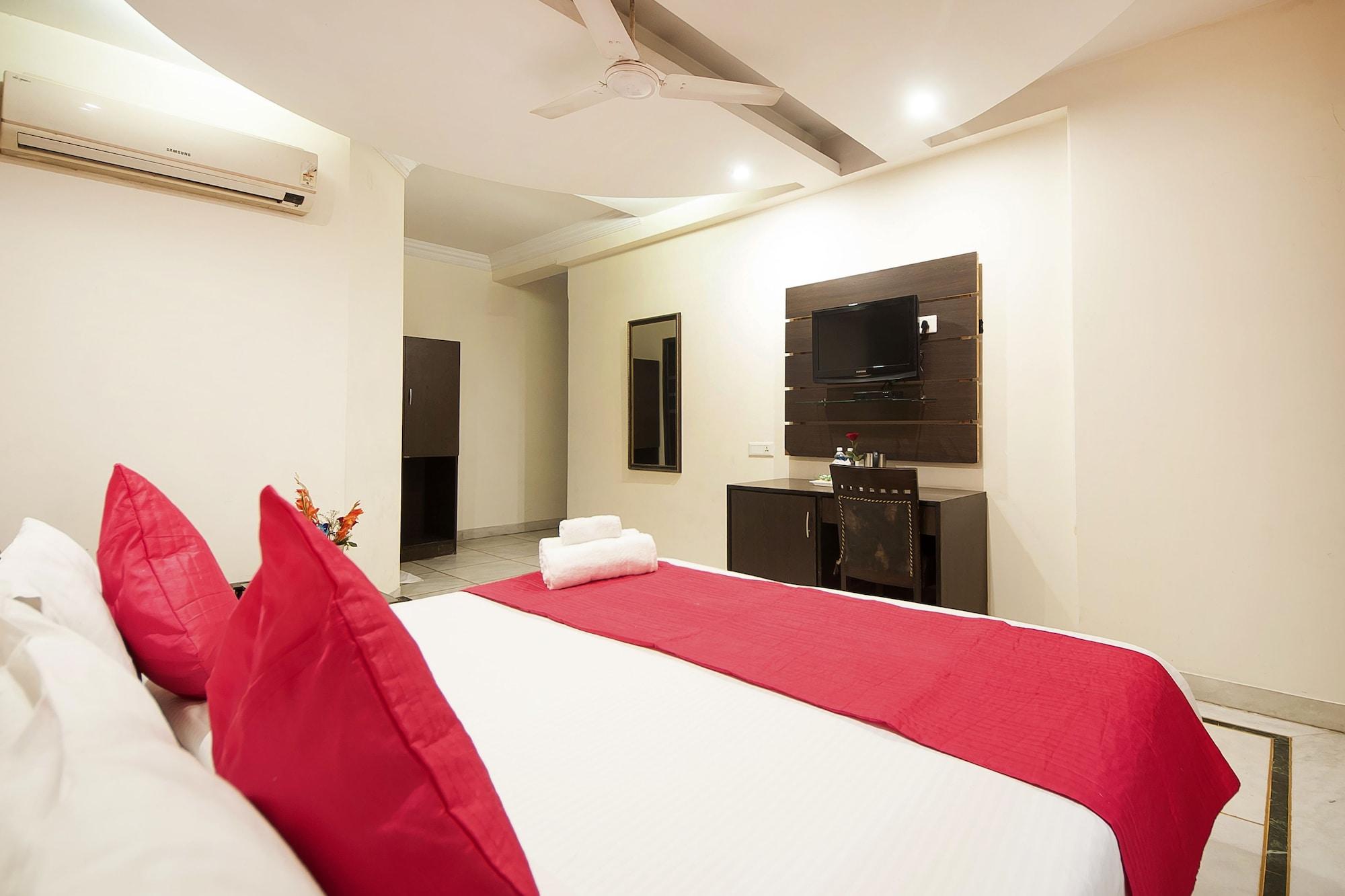ניו דלהי Hotel Apra Inn מראה חיצוני תמונה