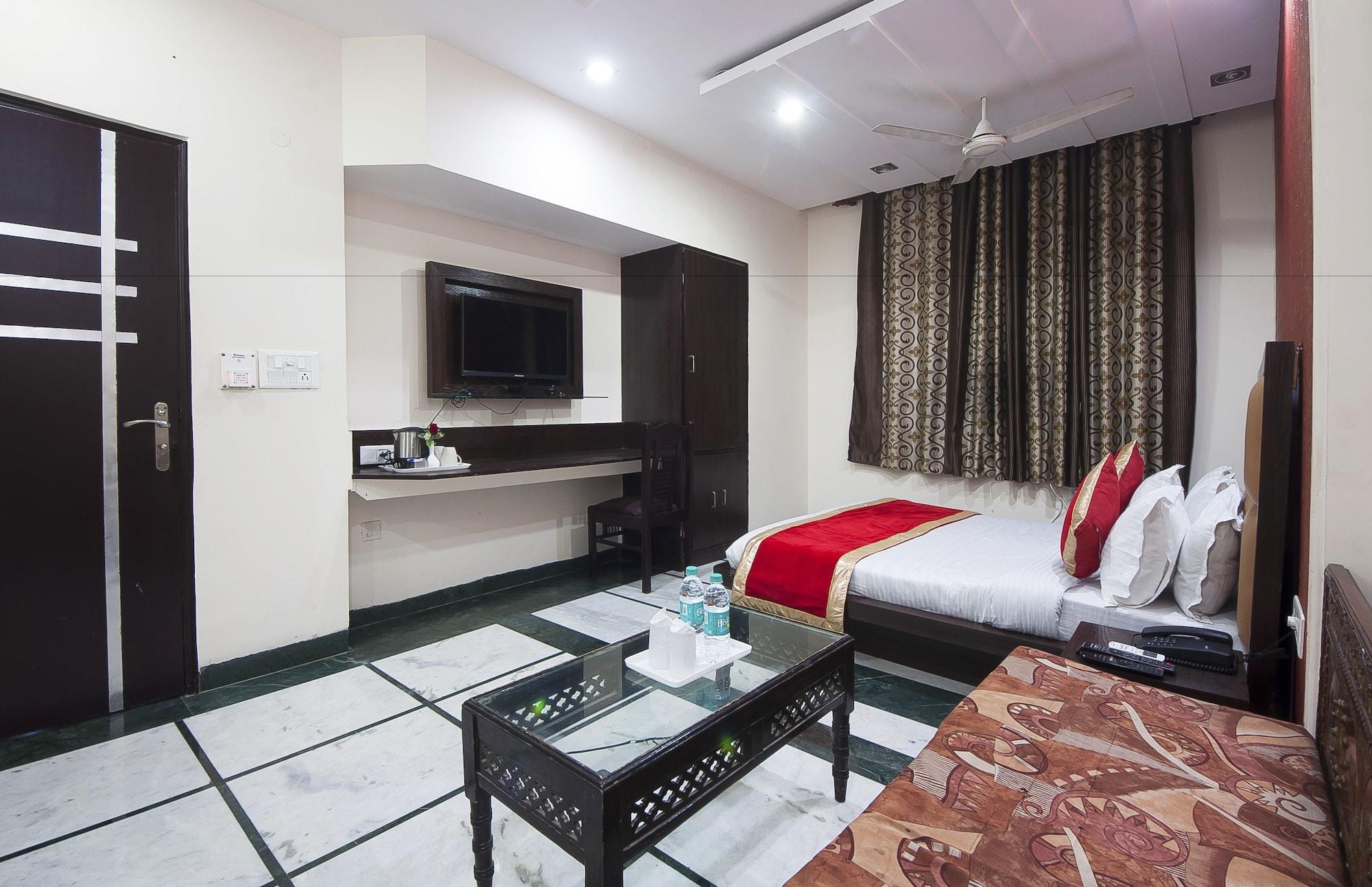 ניו דלהי Hotel Apra Inn מראה חיצוני תמונה