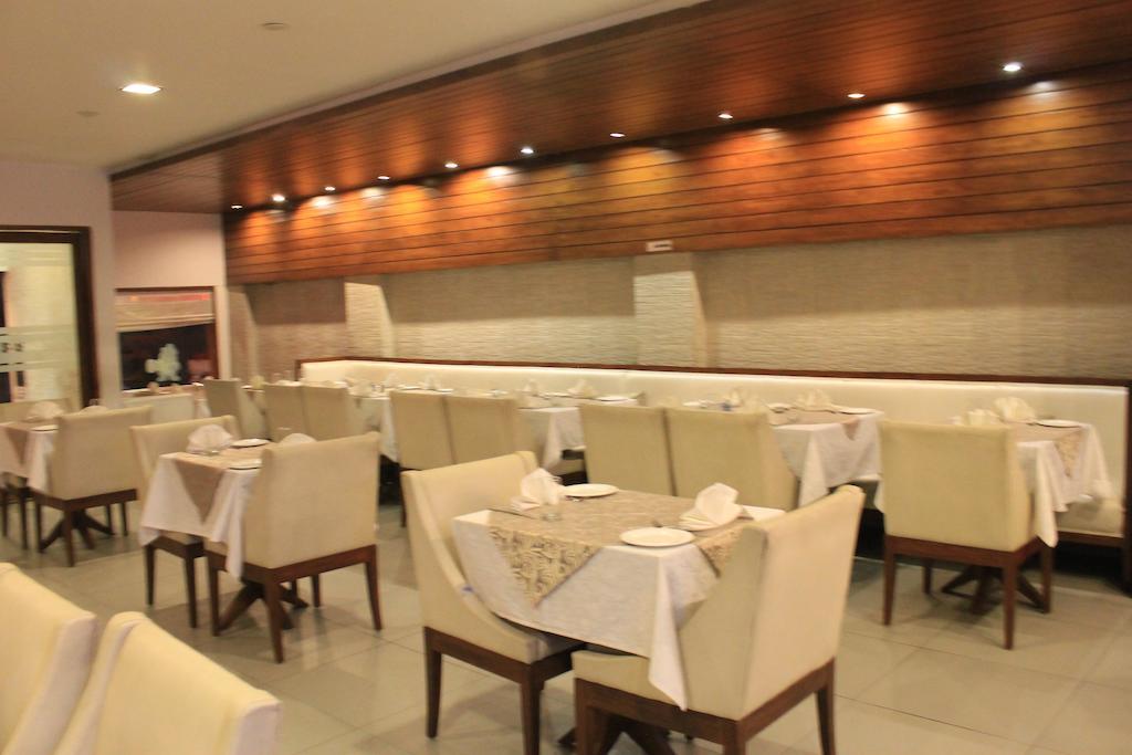 ניו דלהי Hotel Apra Inn מראה חיצוני תמונה
