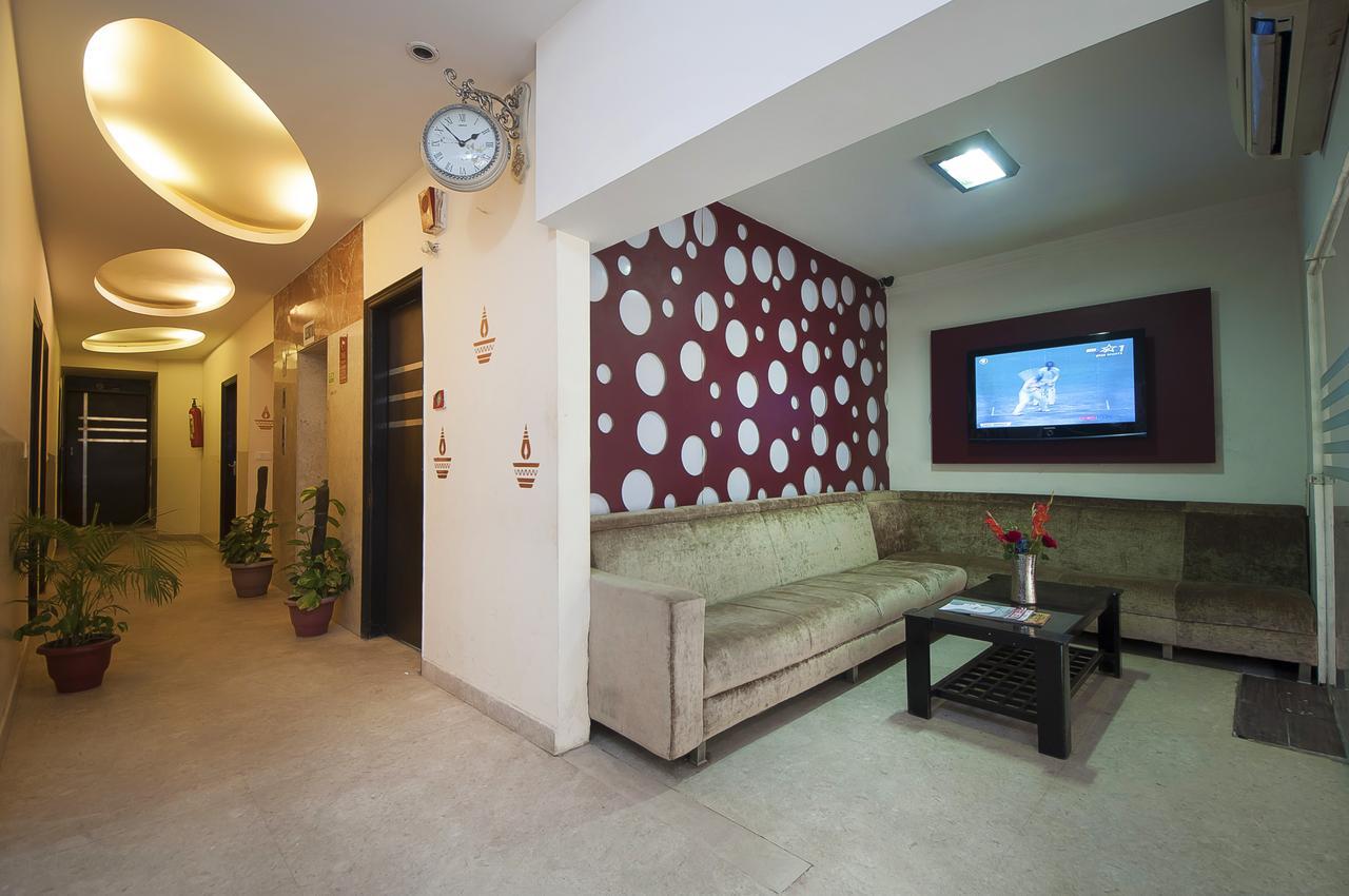 ניו דלהי Hotel Apra Inn מראה חיצוני תמונה