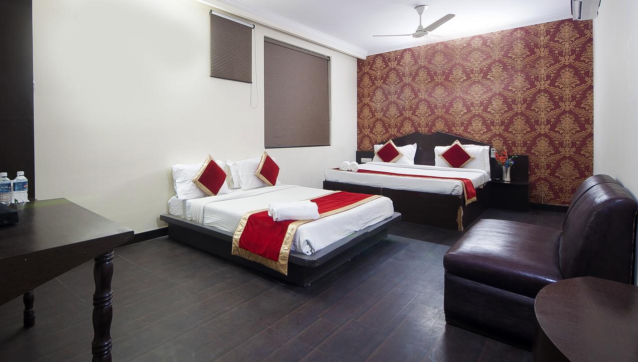 ניו דלהי Hotel Apra Inn מראה חיצוני תמונה