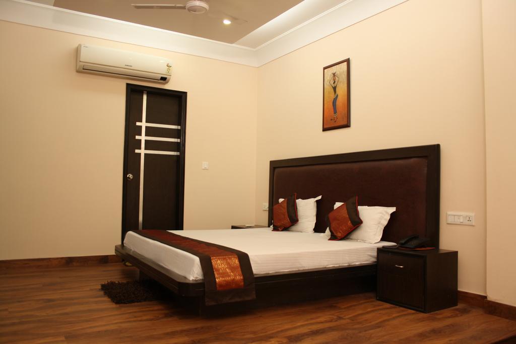 ניו דלהי Hotel Apra Inn מראה חיצוני תמונה